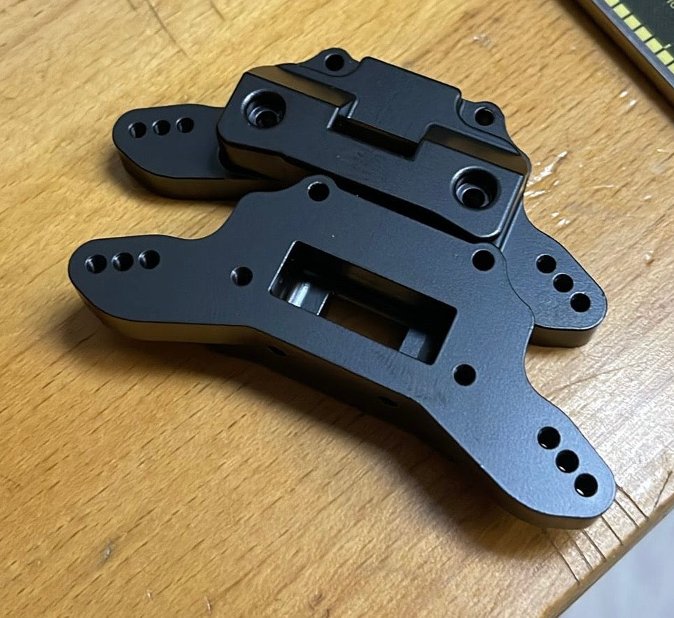 Mini Kraton Shock Tower Set installed on RC truck