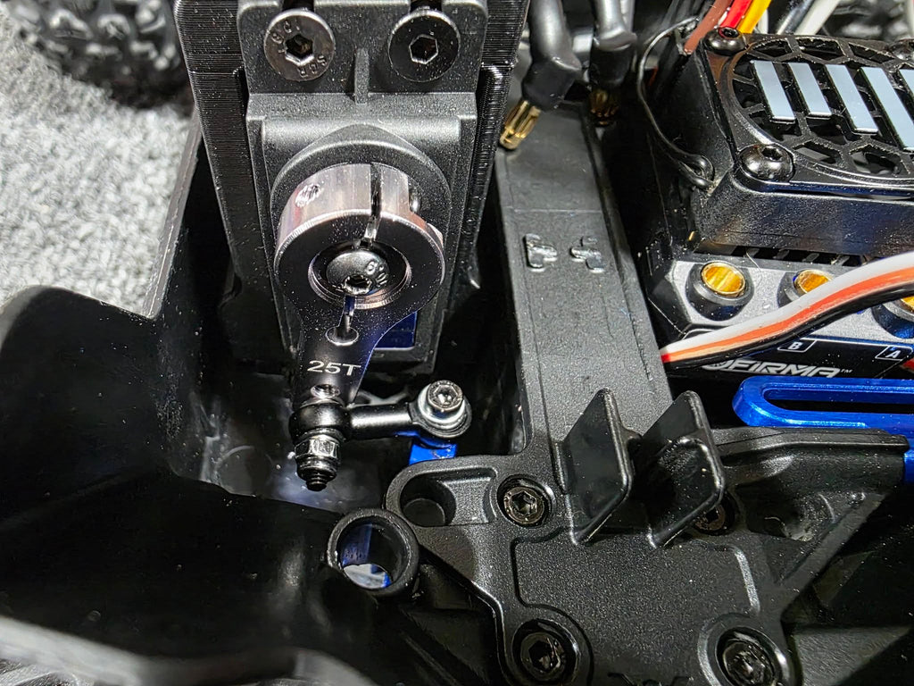 Detail photo of the Mini Kraton full size servo mount 3D print