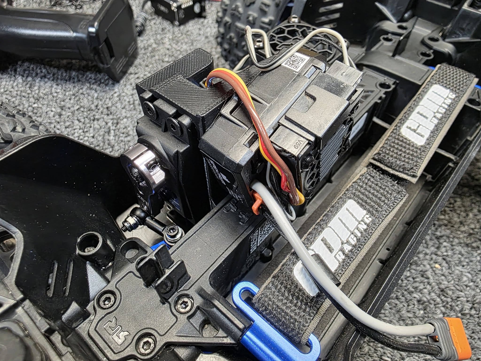 Full size servo mount 3D file for the Arrma Mini Kraton, printed example photo